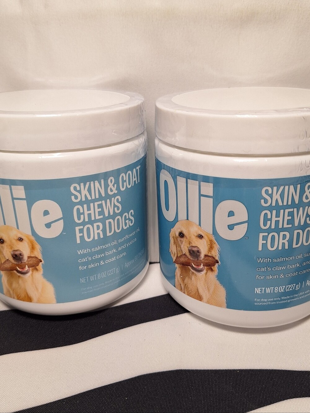 NWT (New in Jars) Ollie Skin & Coat Chews For Dogs X2 Jars